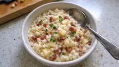 Cozy Apple and Speck Risotto—Creamy, Smoky, and Just a Little Unexpected