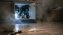 How to clean grout and stains with baking soda and hydrogen peroxide